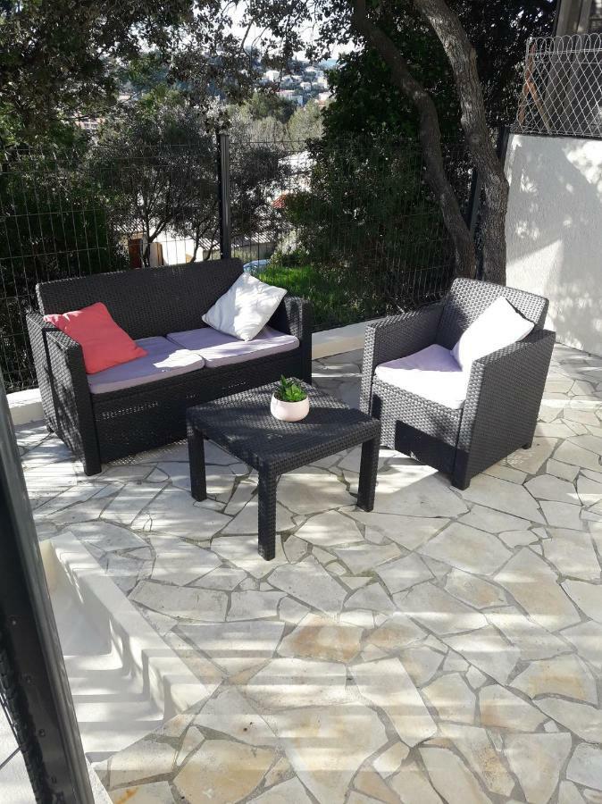 הוילה Saint-Raphaël Studio Renove Avec Terrasse St Raphael מראה חיצוני תמונה